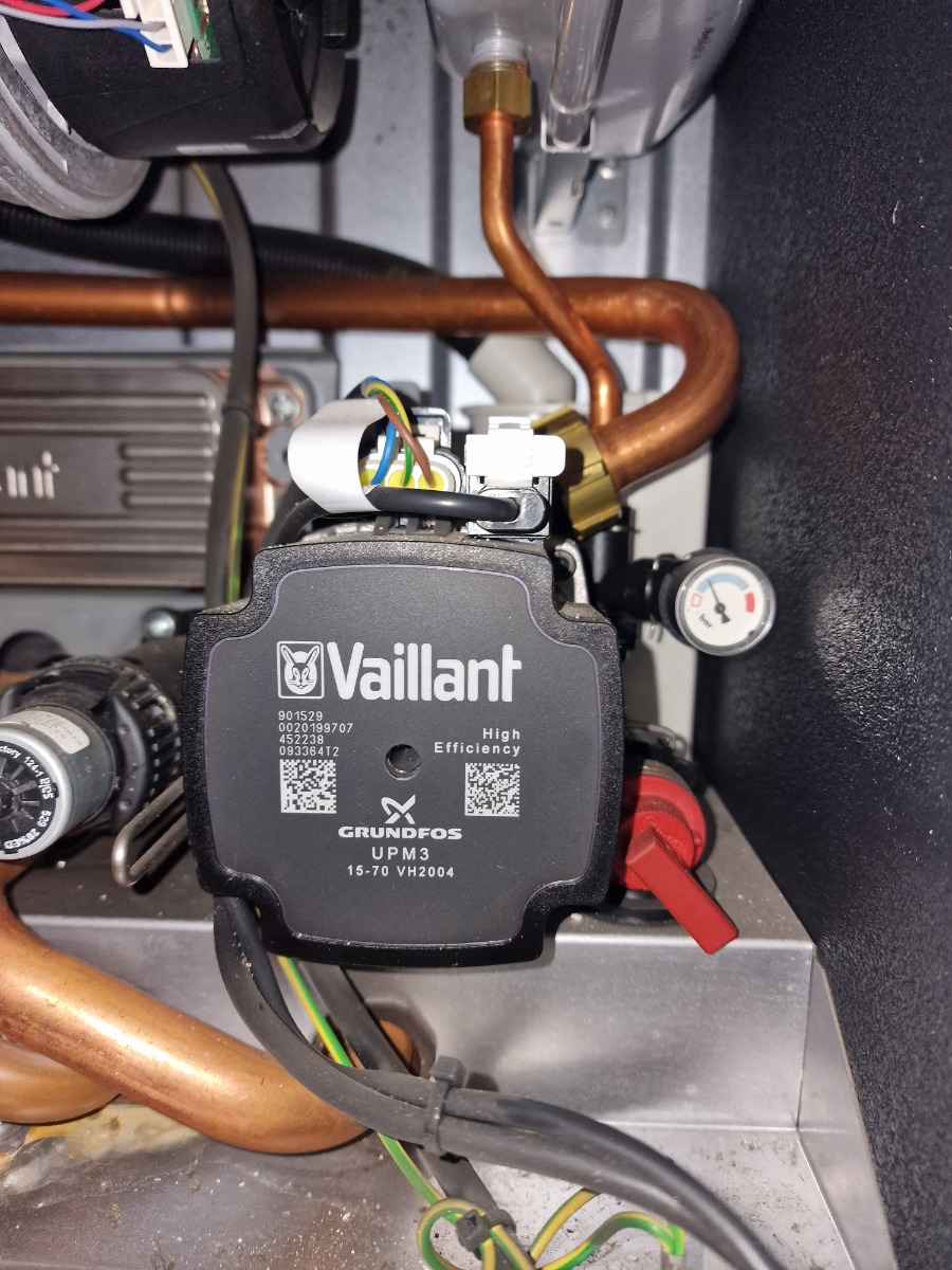 Heating Engineer: Image 36