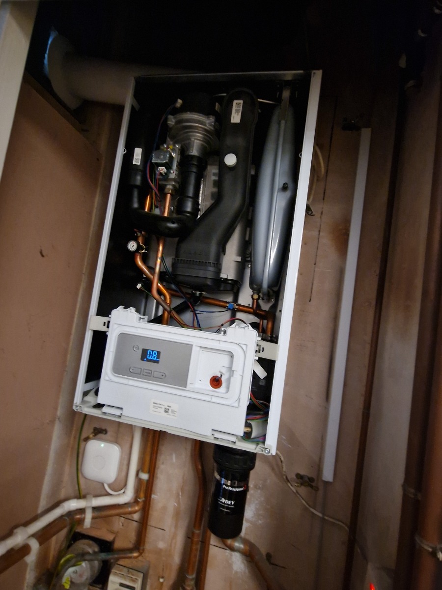 Heating Engineer: Image 46