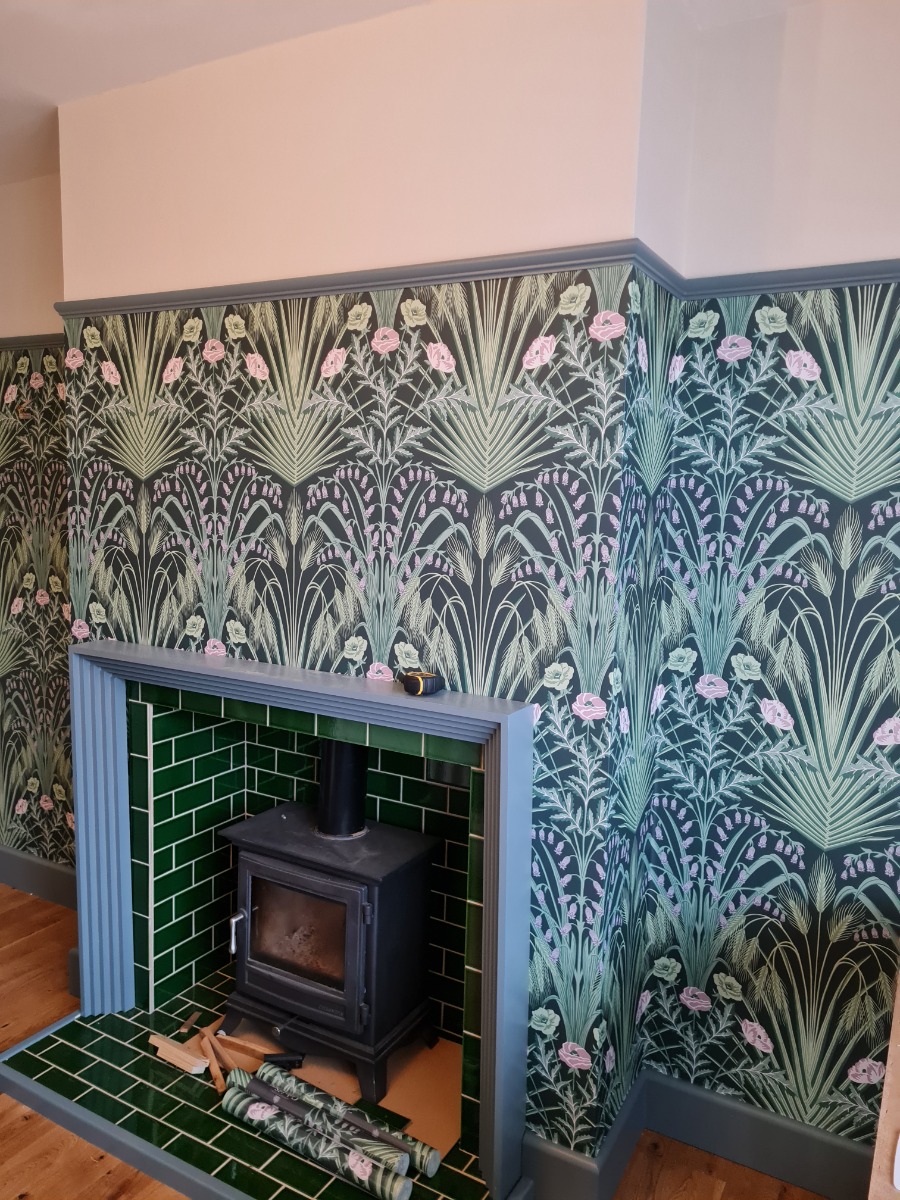 Painter and Decorator: Image 1
