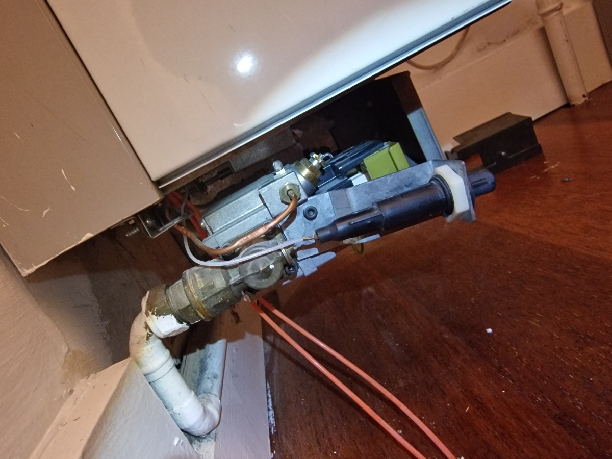Heating Engineer: Image 59