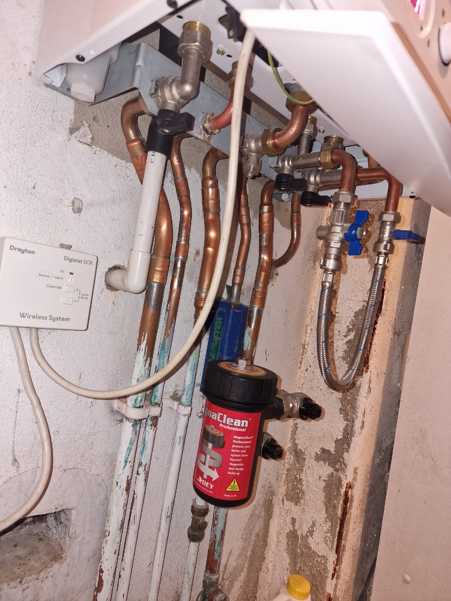 Heating Engineer: Image 107