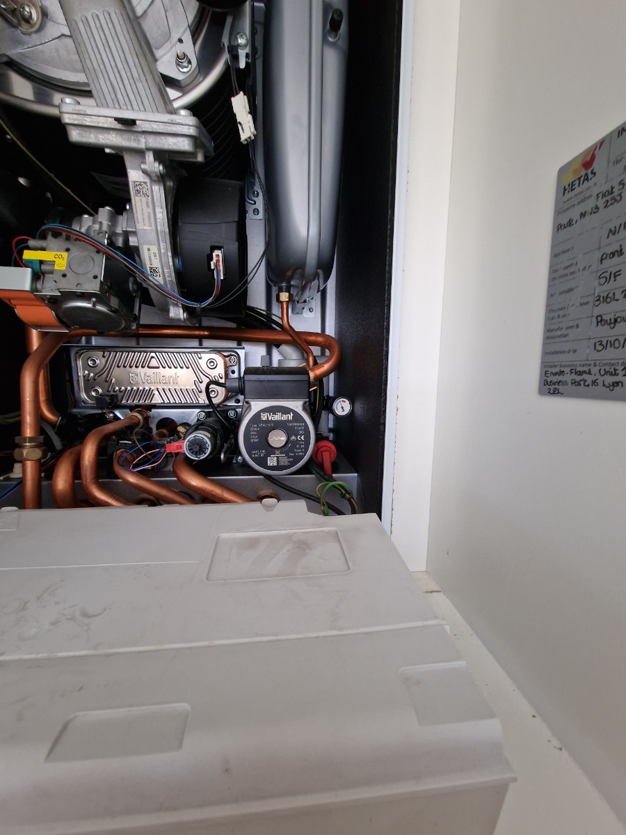 Heating Engineer: Image 115