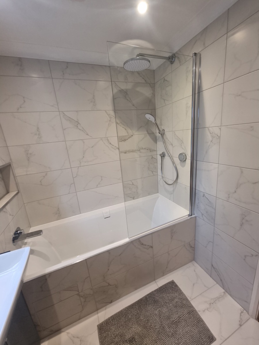 Bathroom Fitter: Image 28