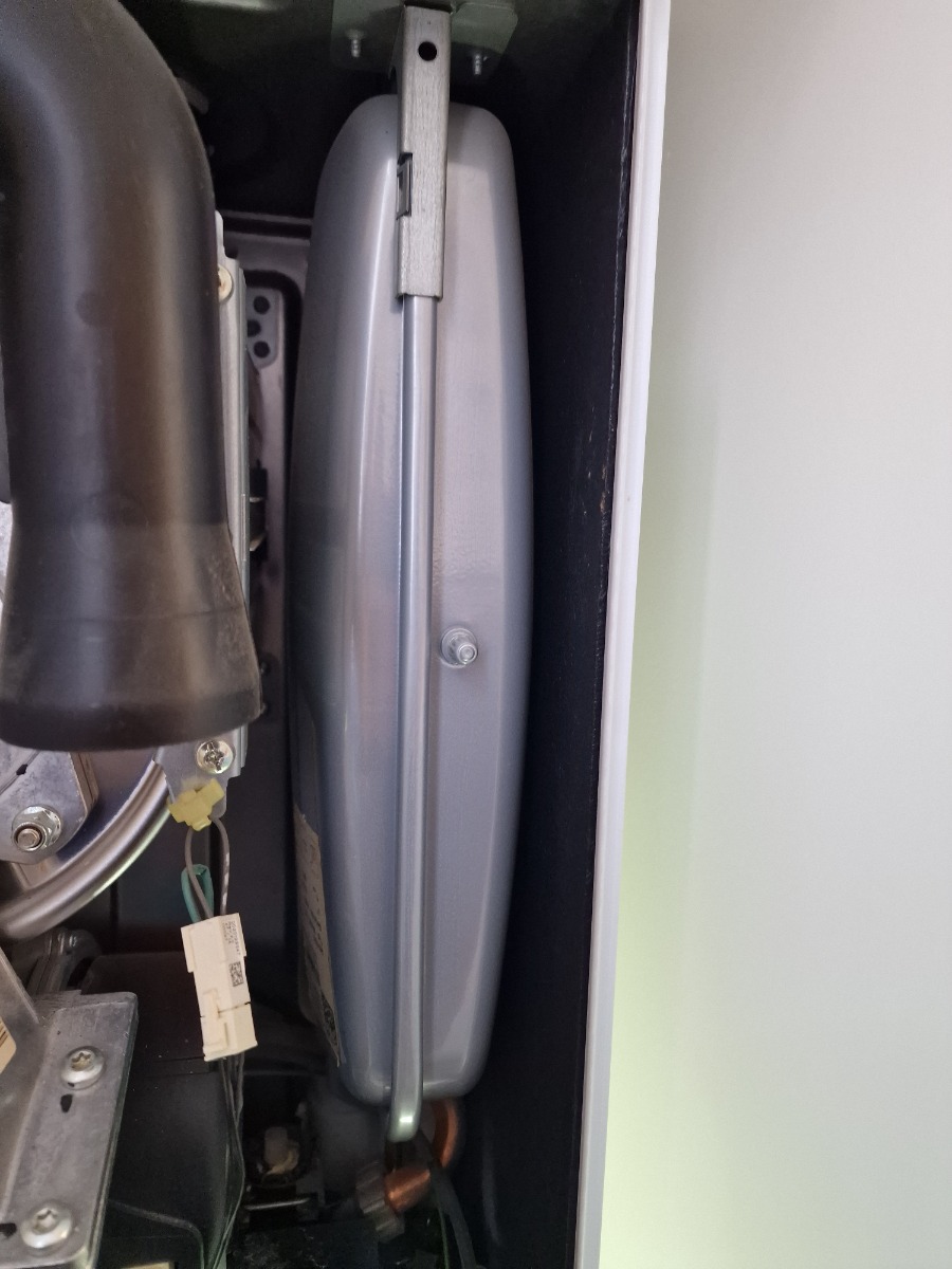 Heating Engineer: Image 177