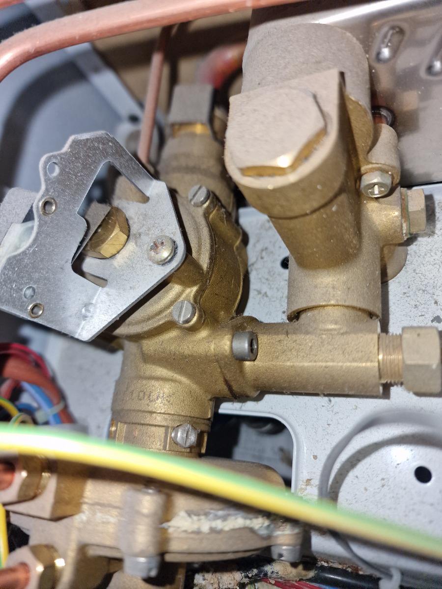 Heating Engineer: Image 180