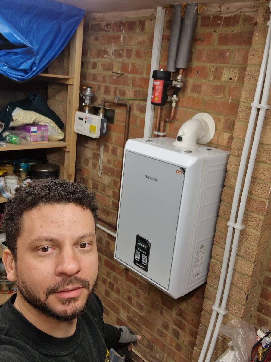 Heating Engineer: Image 4