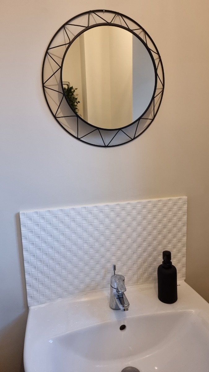Painter and Decorator: Image 15