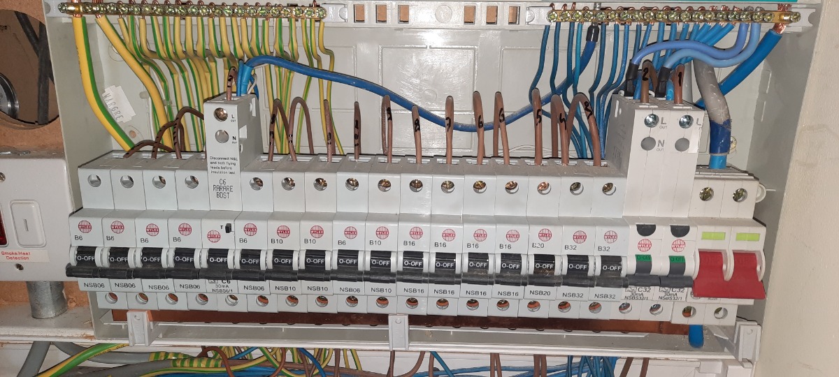 Electrician: Image 12