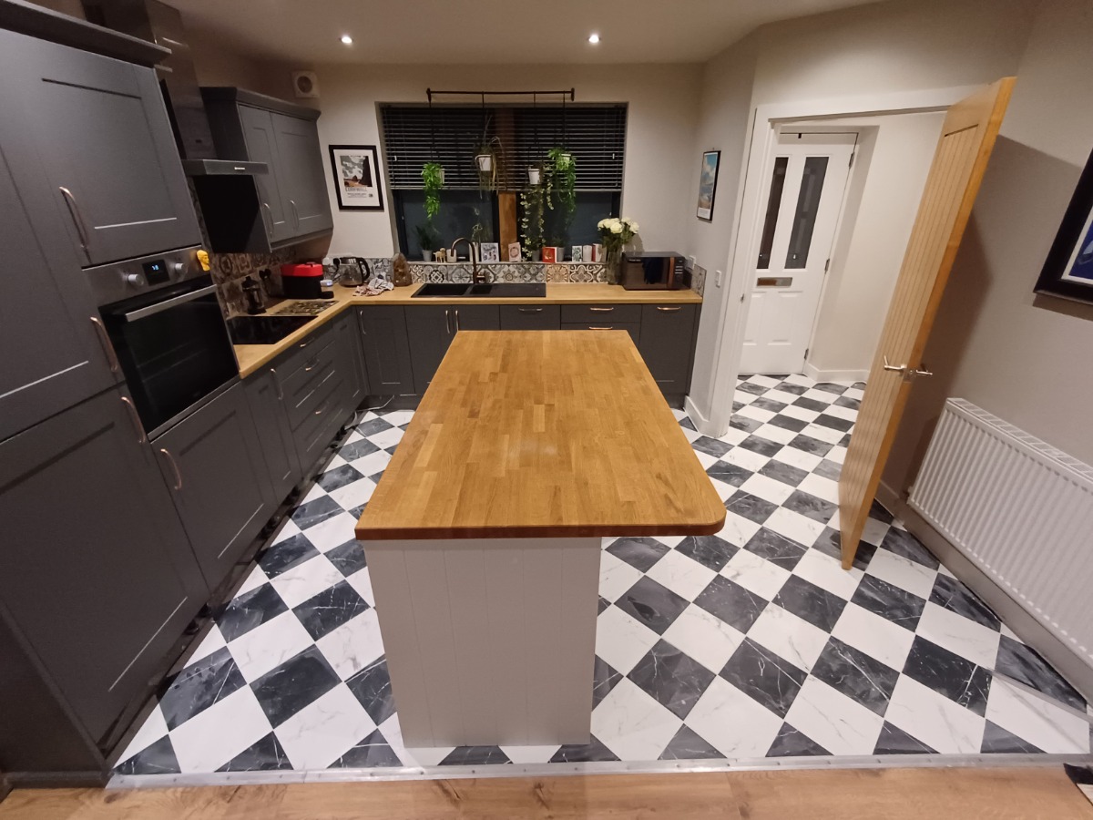 Bathroom Fitter: Image 43