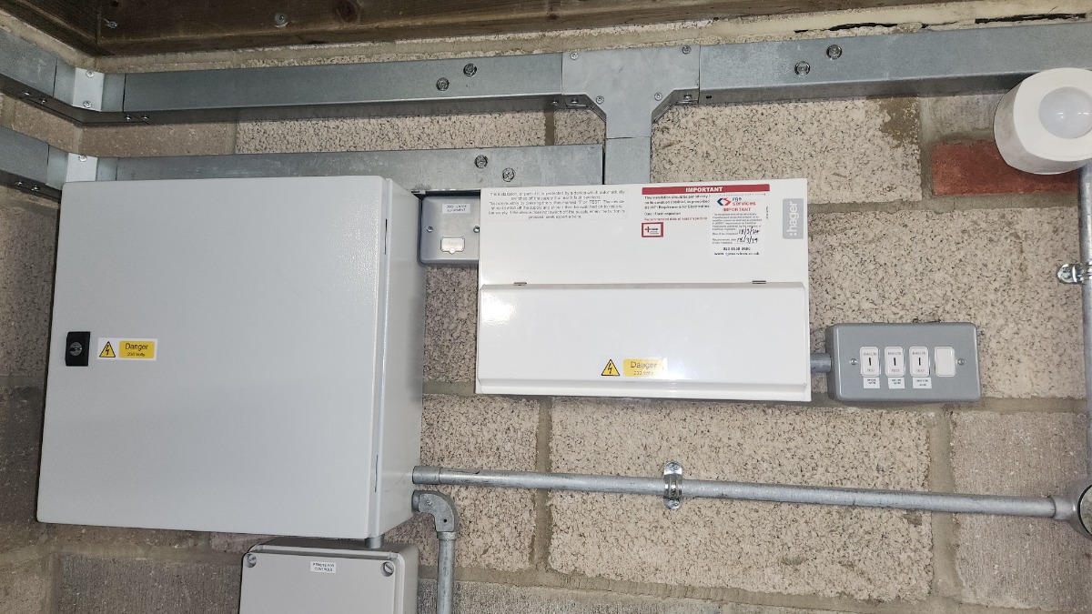 Electrician: Image 6