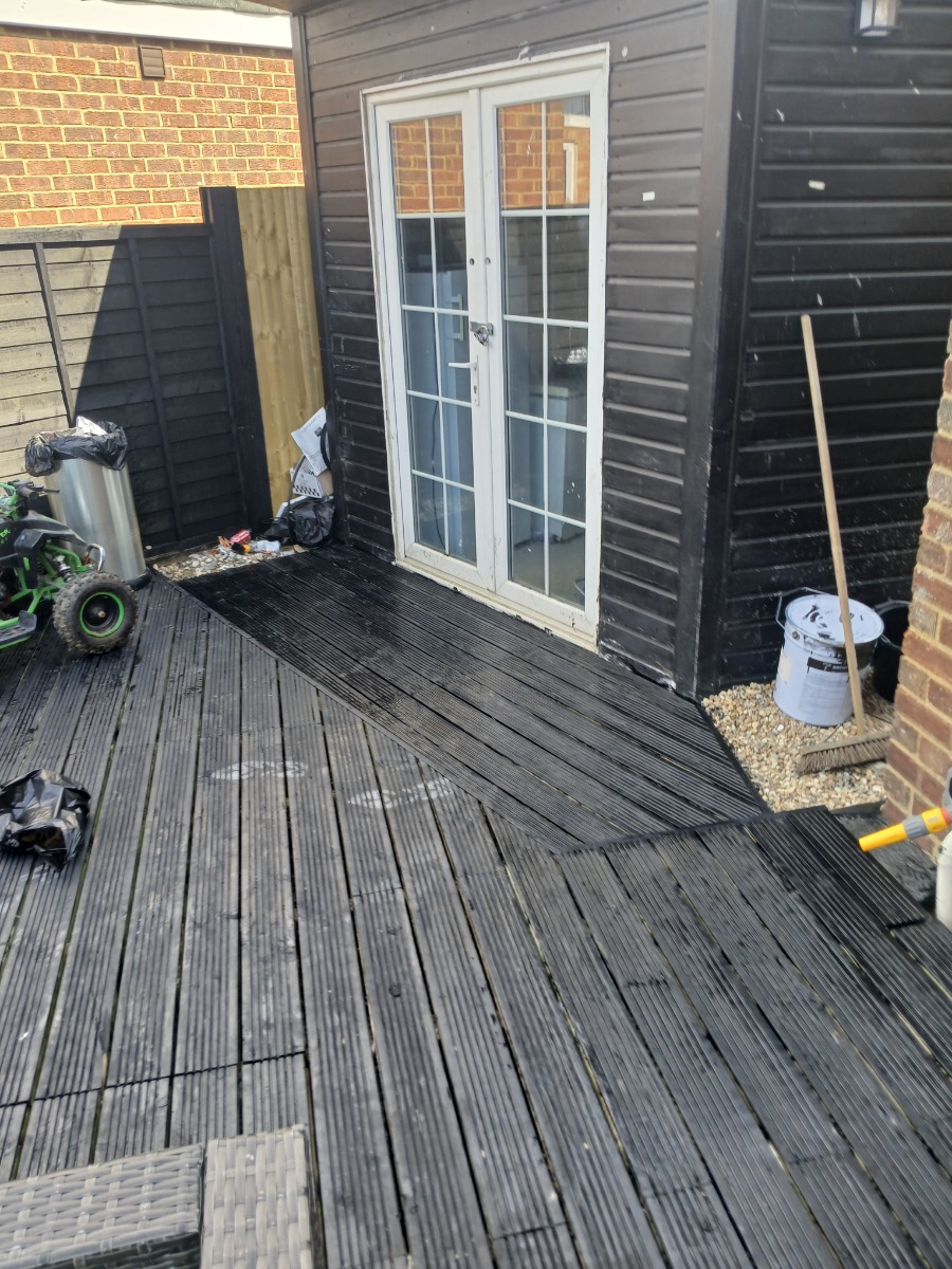Painter and Decorator: Image 6