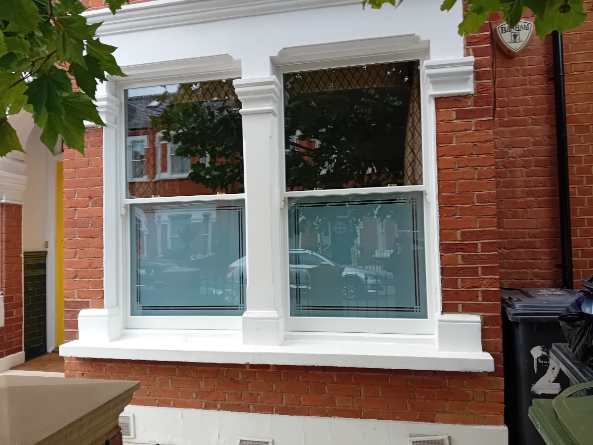Painter and Decorator: Image 4
