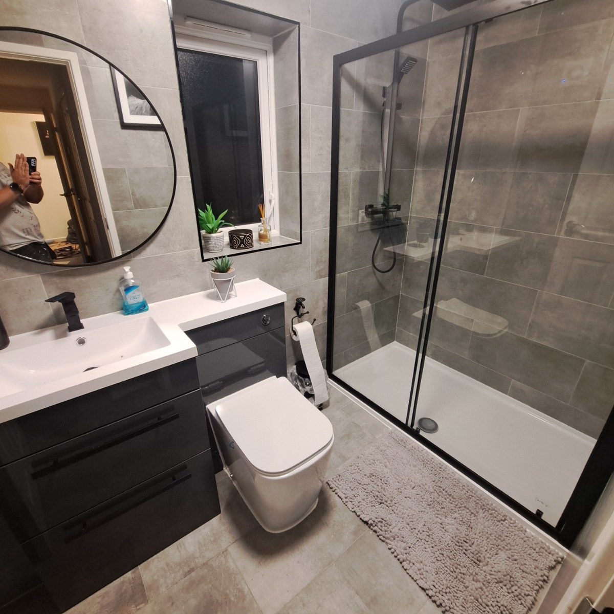 Bathroom Fitter: Image 1