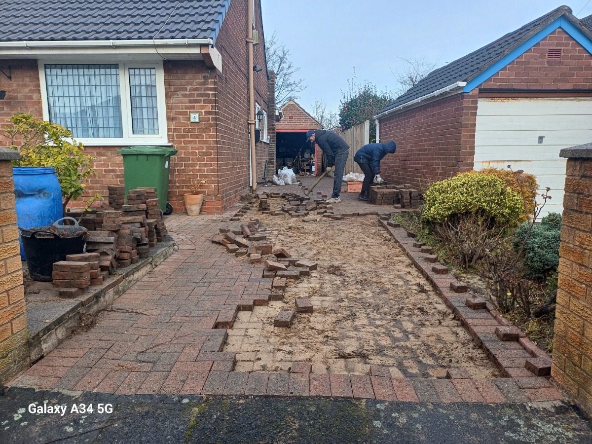 Company: Image 13