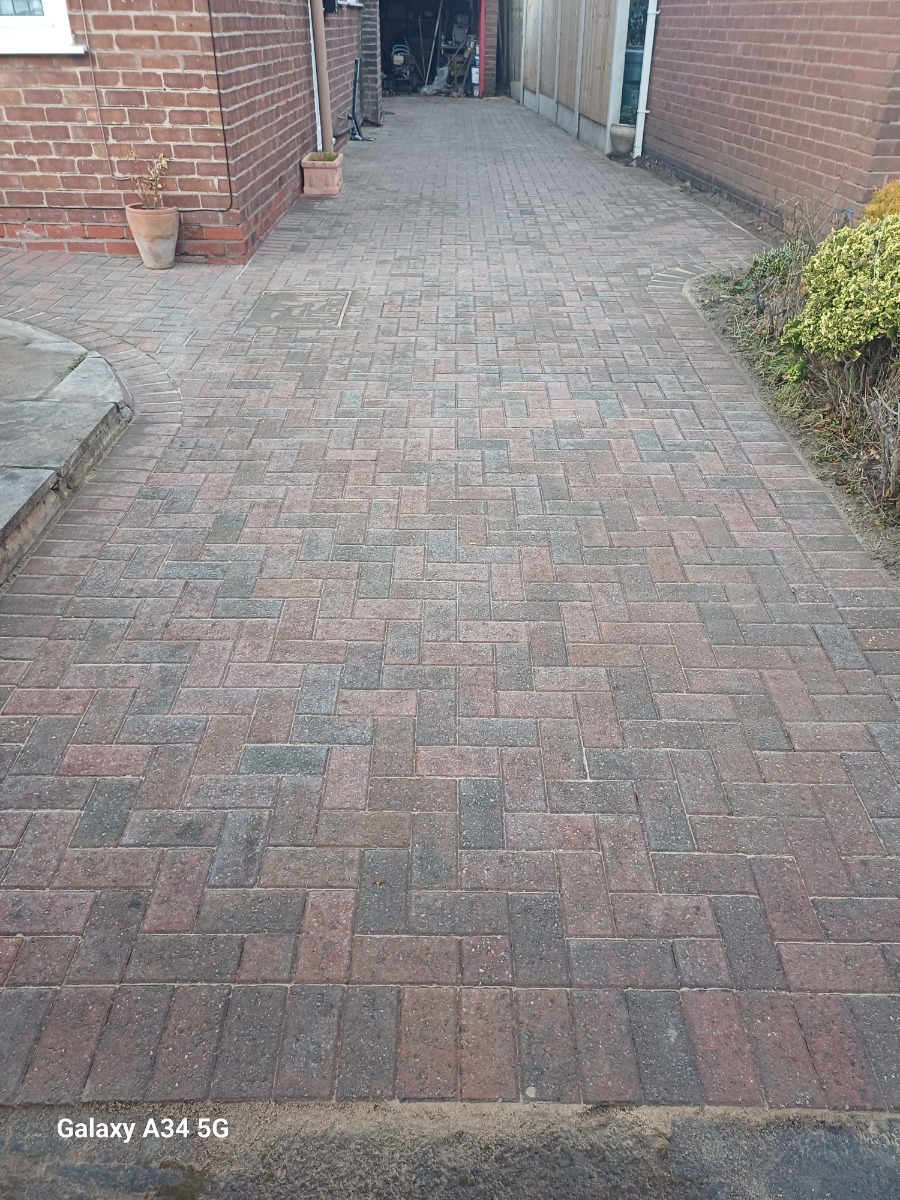 Company: Image 15