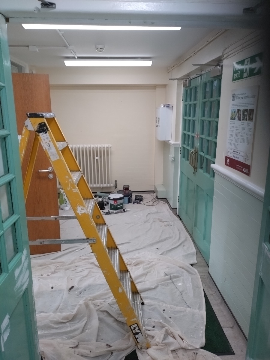 Painter and Decorator: Image 4