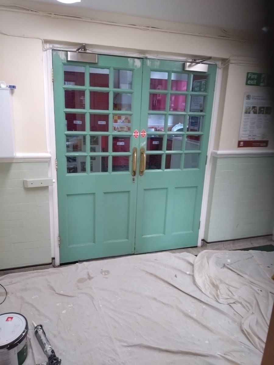 Painter and Decorator: Image 2