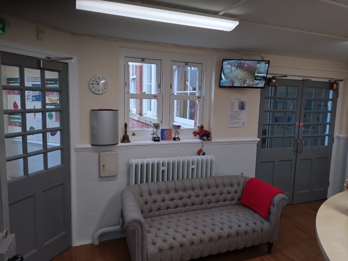 Painter and Decorator: Image 9