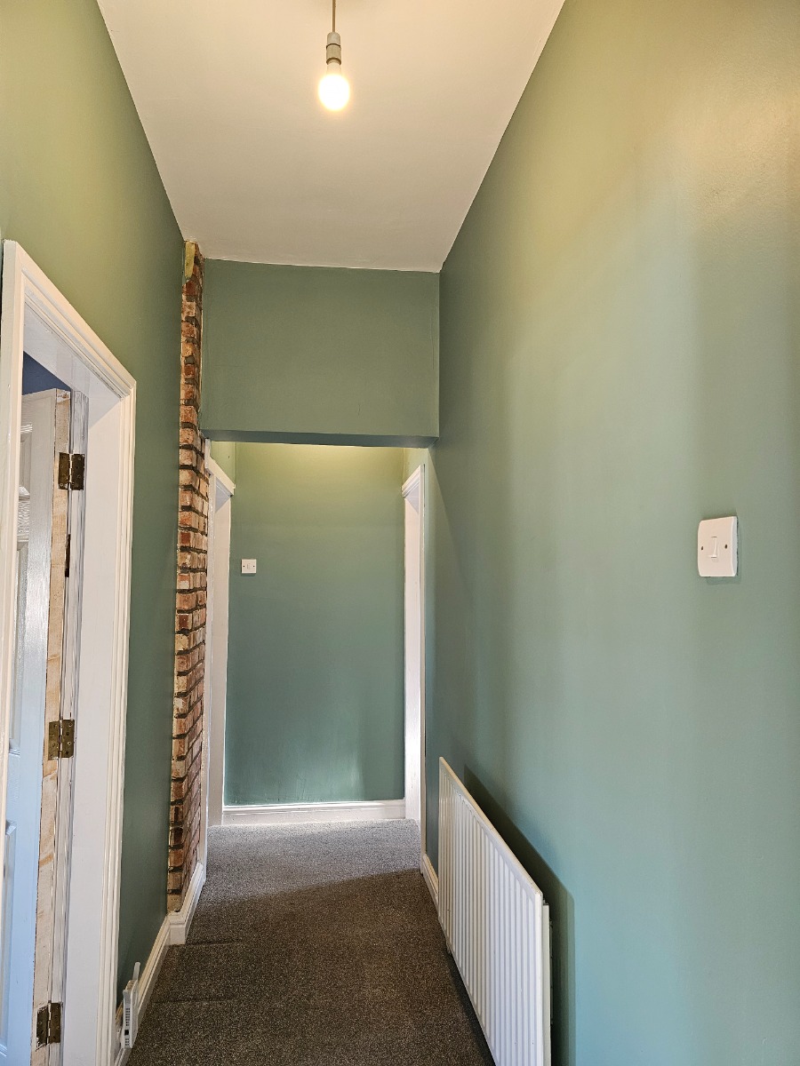 Painter and Decorator: Image 17