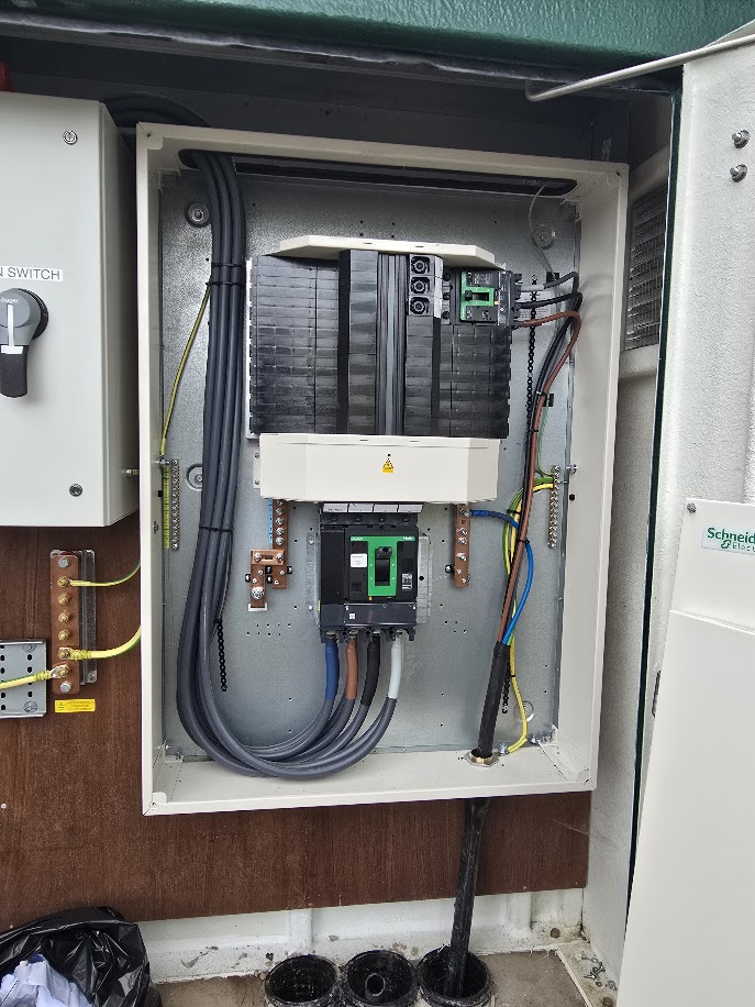 Electrician: Image 12