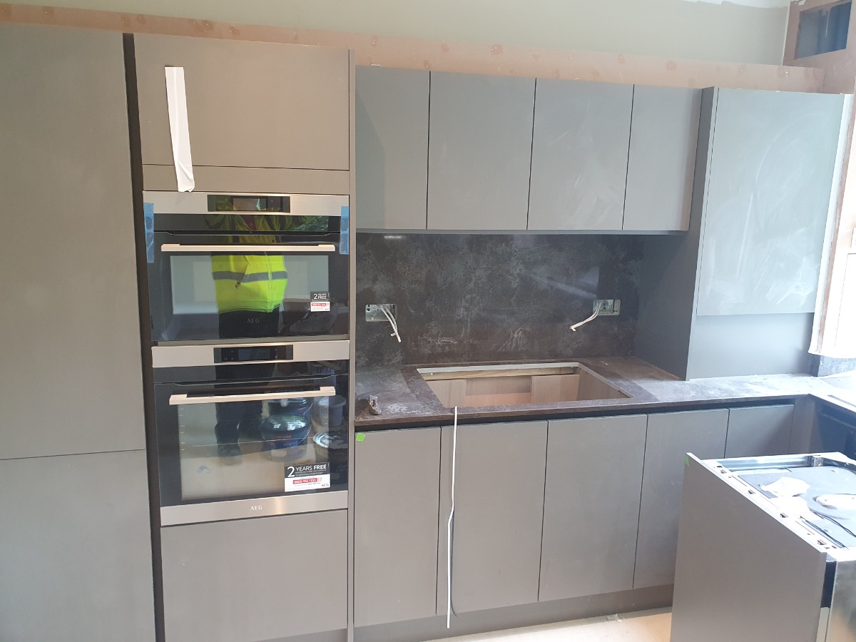 Kitchen Fitter: Image 2
