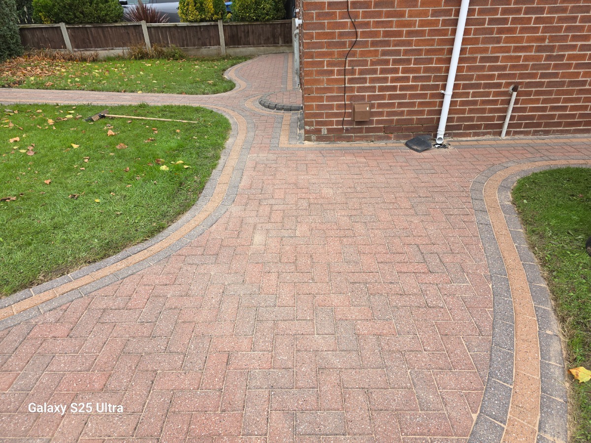 Company: Image 11