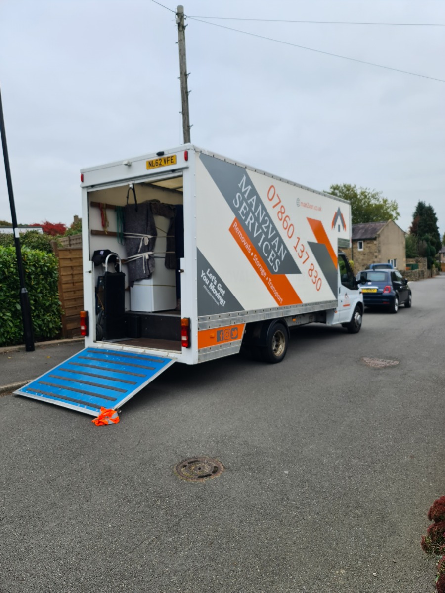 Removals and Storage: Image 12