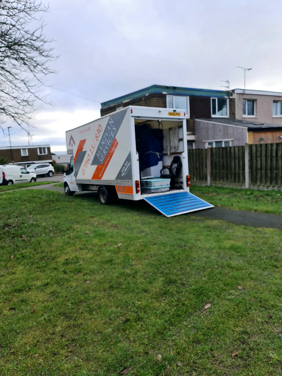Removals and Storage: Image 4