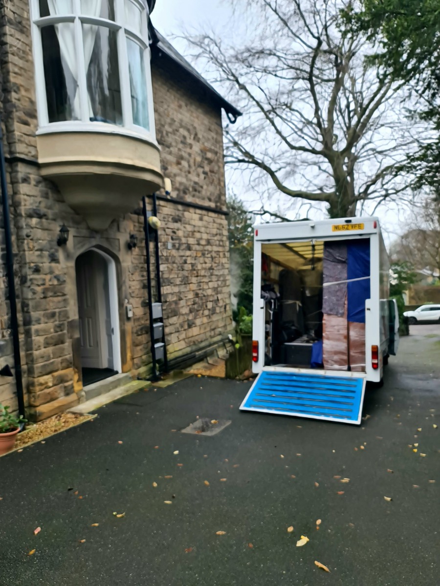Removals and Storage: Image 3