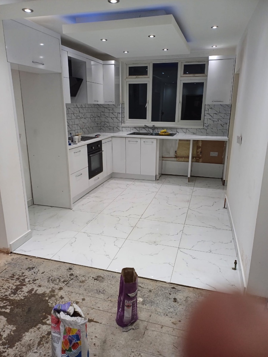 Painter and Decorator: Image 8