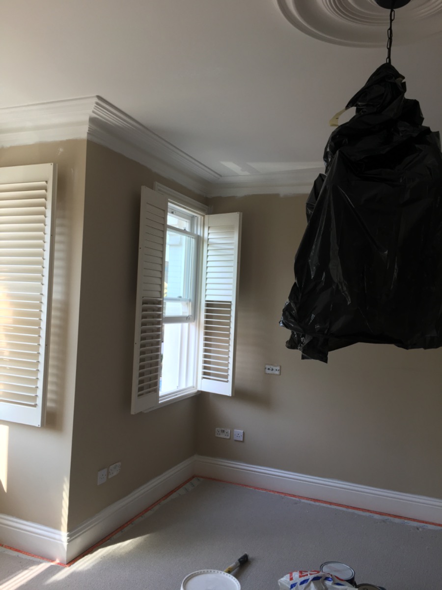 Company: Image 24