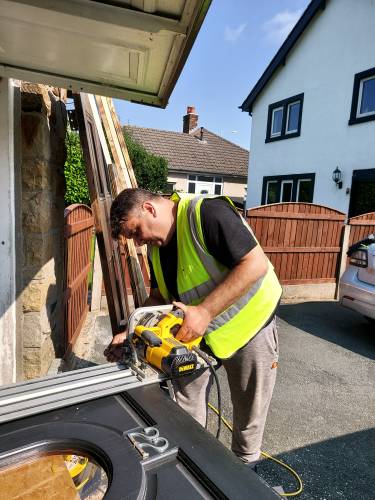 Door Fitter: Image 4
