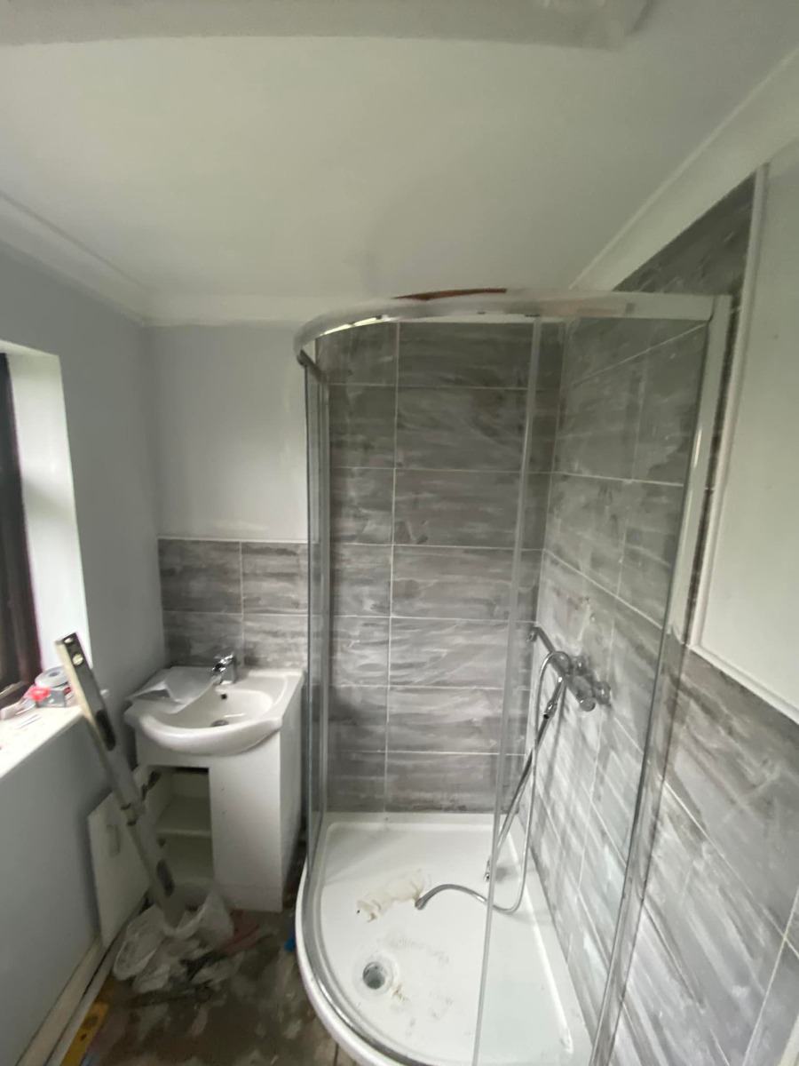 Painter and Decorator: Image 7