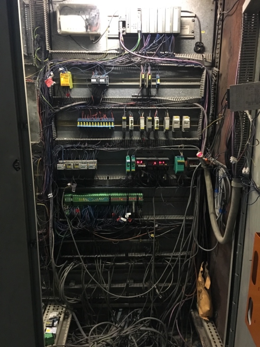 Electrician: Image 31