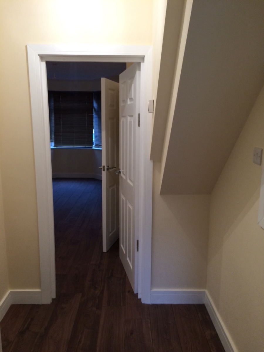 Painter and Decorator: Image 1