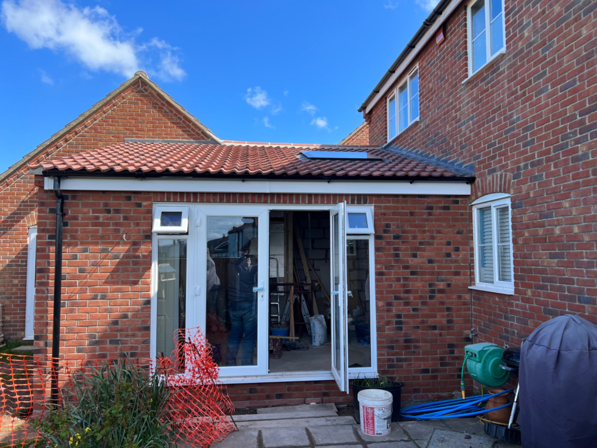 Builder: Image 3