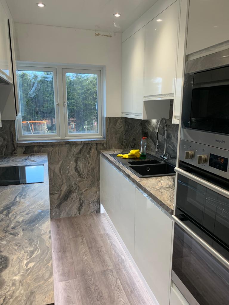 Kitchen Fitter: Image 26