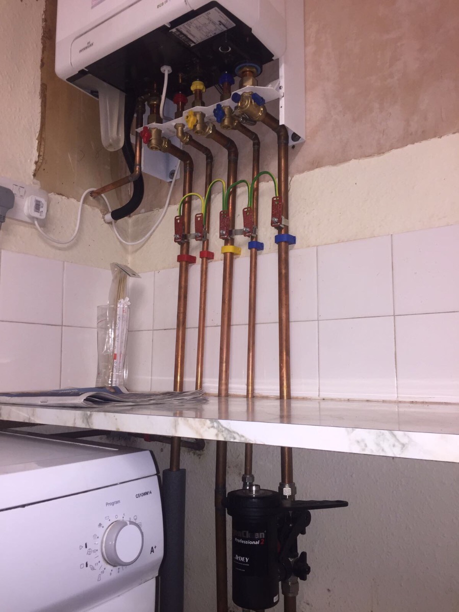Heating Engineer: Image 3