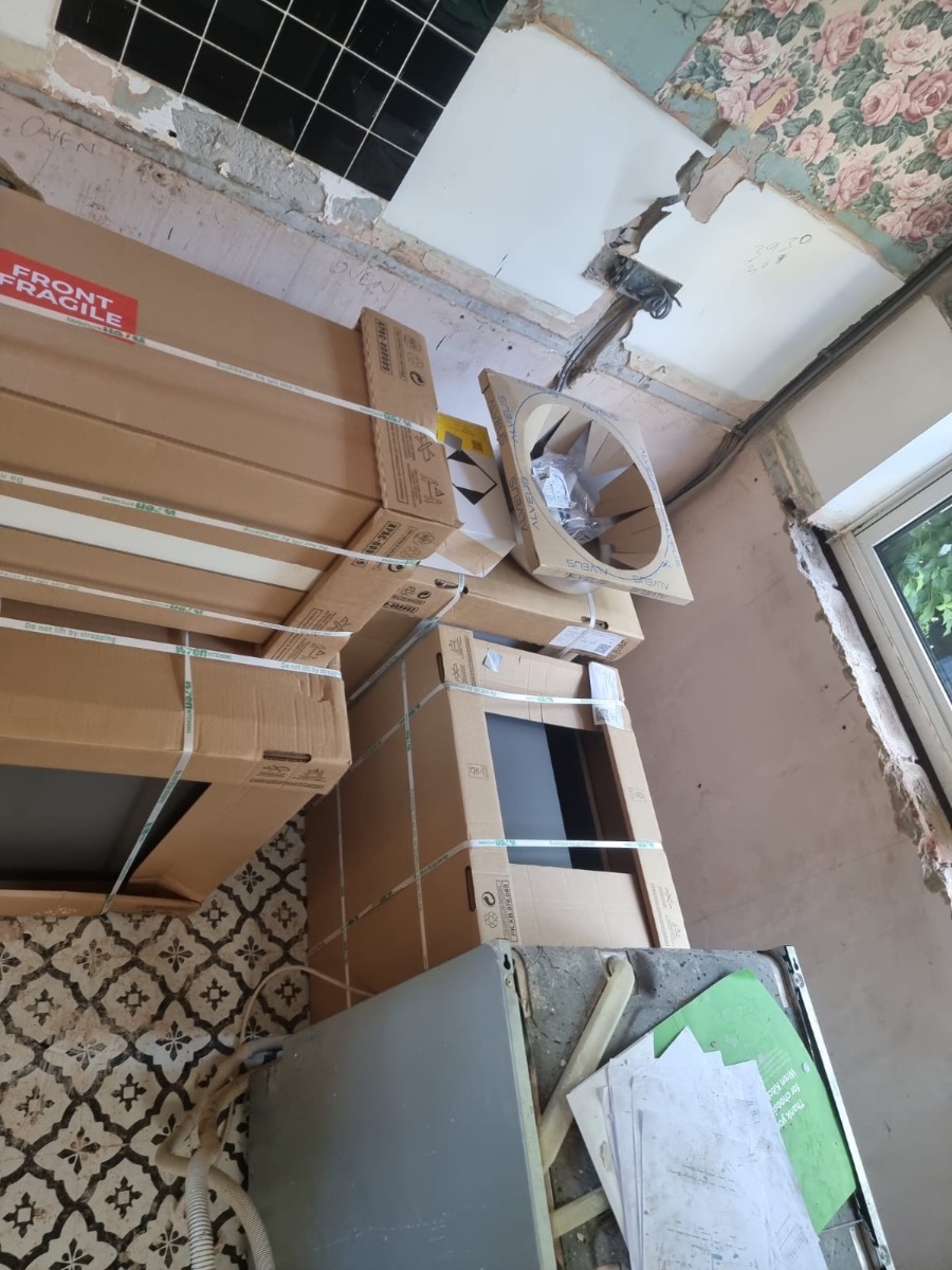 Removals and Storage: Image 13