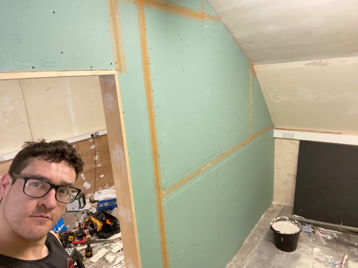 Builder: Image 4