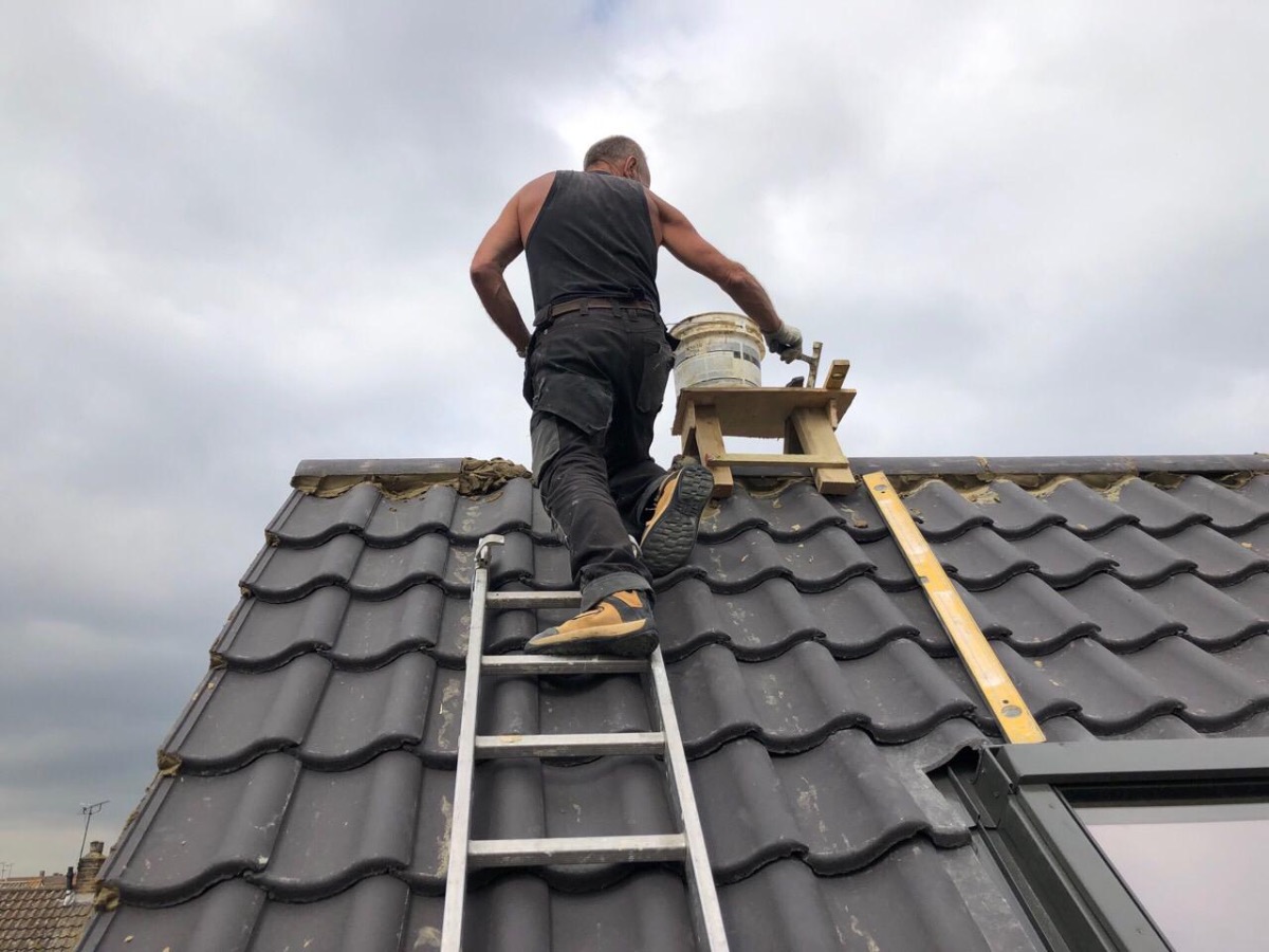 Builder: Image 22