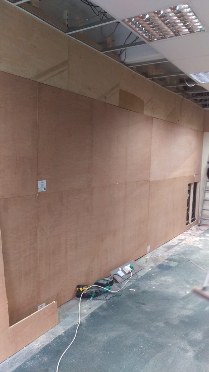 Builder: Image 16