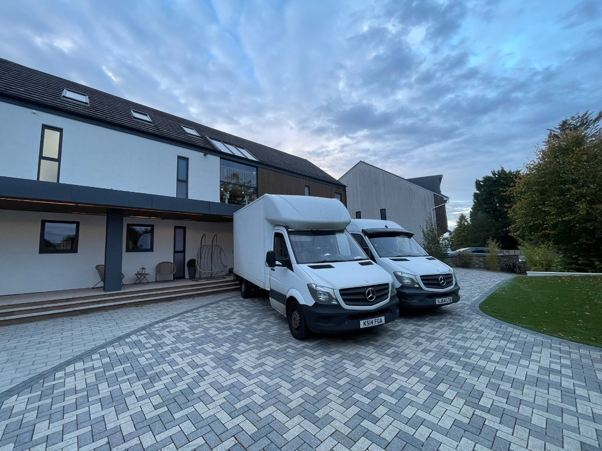 Removals and Storage: Image 11