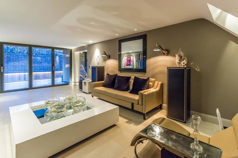 Builder: Image 4