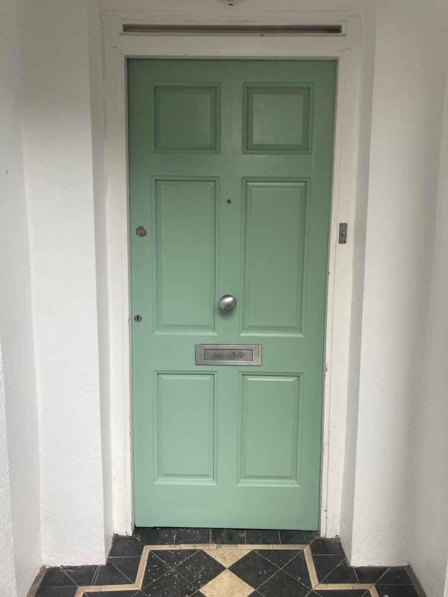 Painter and Decorator: Image 4