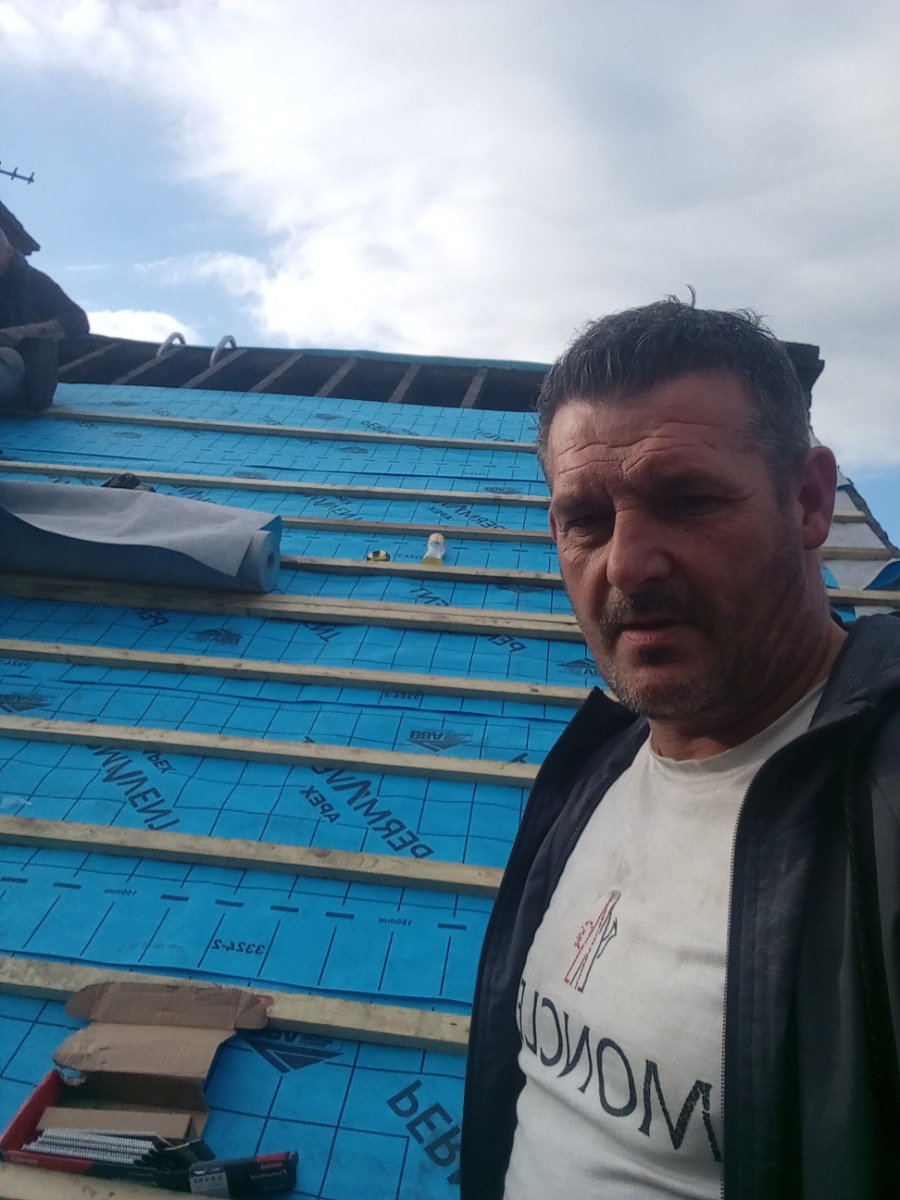 Roofer: Image 1