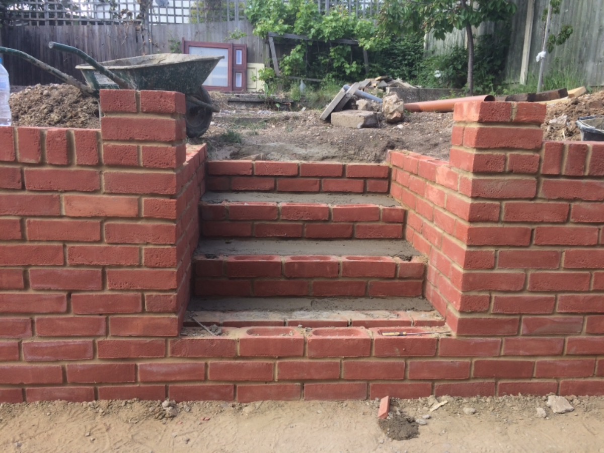 Builder: Image 6