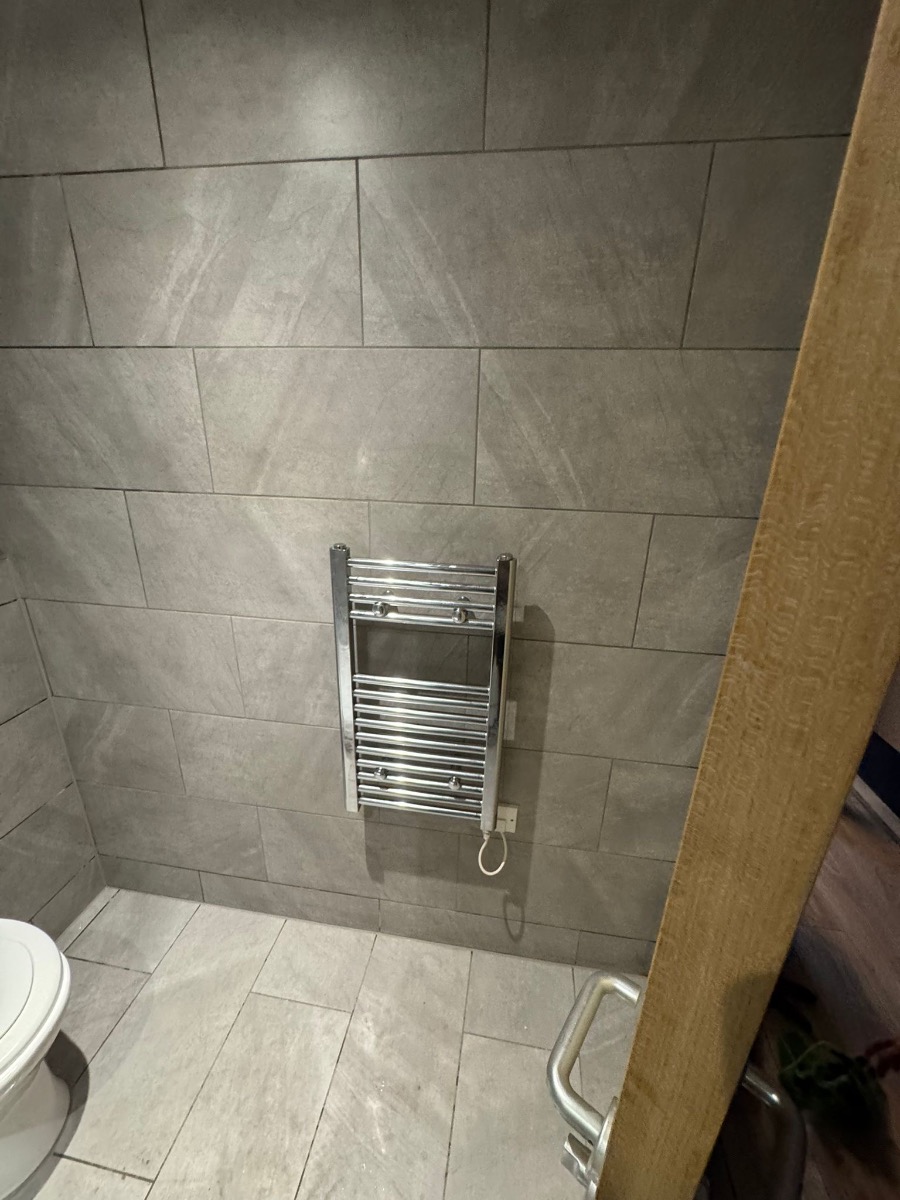 Bathroom Fitter: Image 24