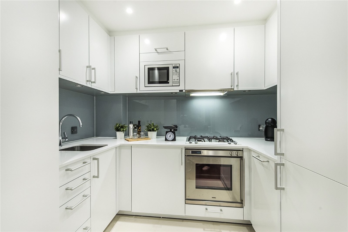 Builder: Image 6