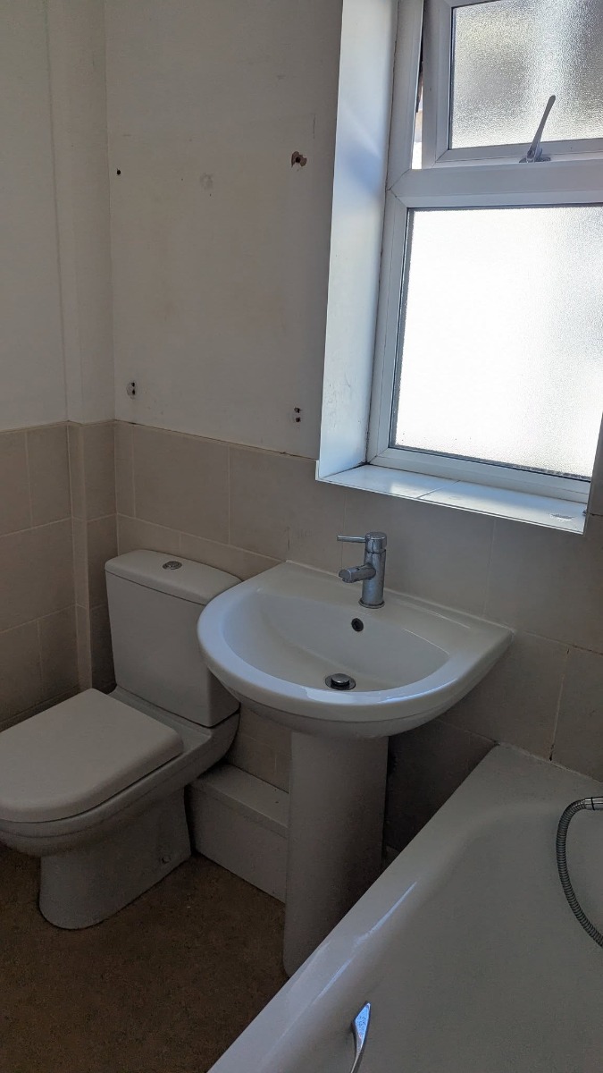 Company: Image 27